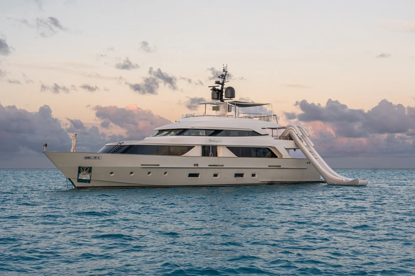 Yacht
